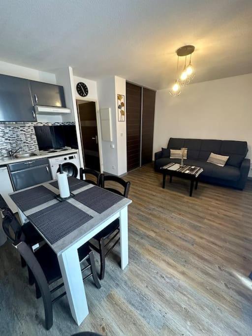 Lourdes Home Kültér fotó